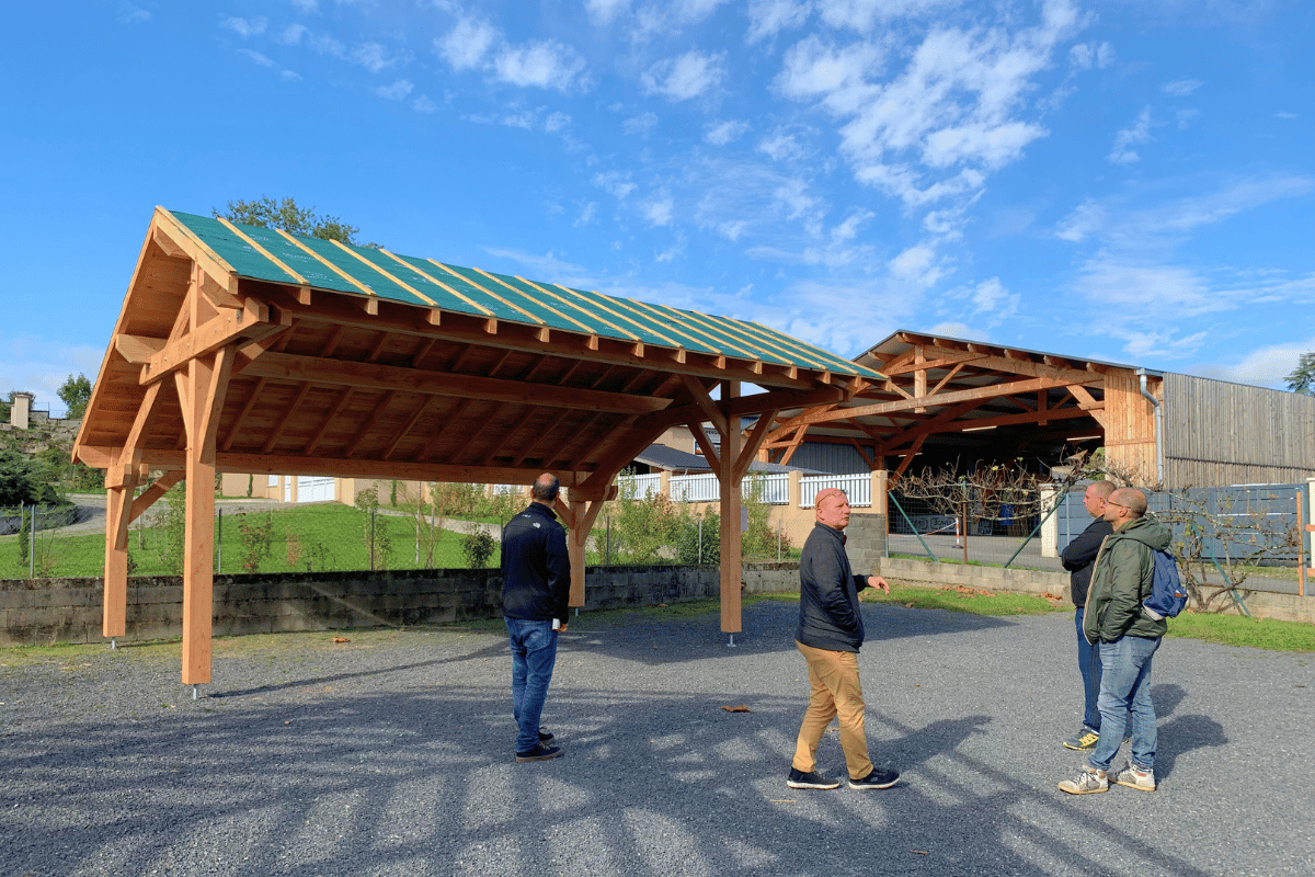 Exposition abris voiture bois douglas